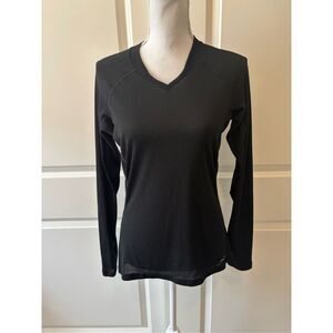 Patagonia Women's Black Long Sleeve Top